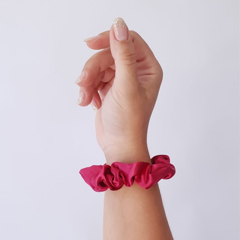 luxury sleepwear accessories