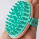 Shampoo Brush Light Green | Soulta - Image 5