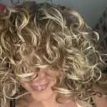 anti frizz pillowcase